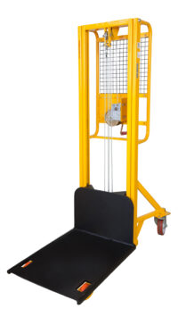 Sollevatore 200 Kg. ad arganello sollevamento 2 mt. Carmeccanica