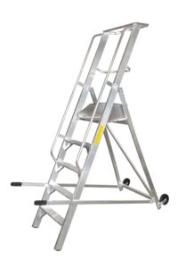 Scala a palchetto a 5 gradini con pedana di lavoro Carmeccanica